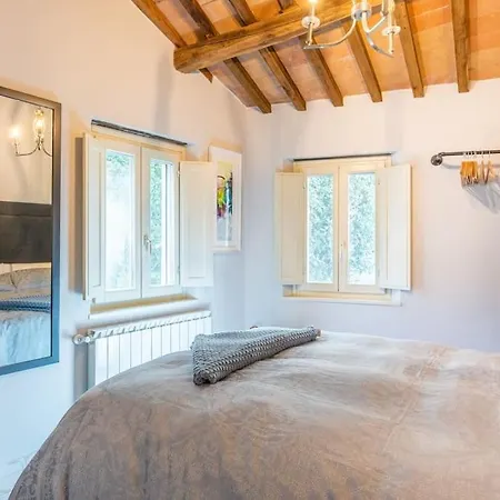 Villa The Liberties - Luxury In Old Town Barga