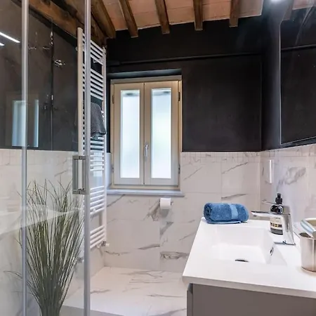 The Liberties - Luxury In Old Town Villa Barga