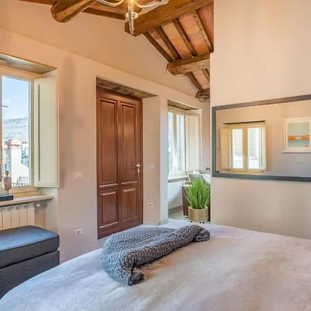 The Liberties - Luxury In Old Town